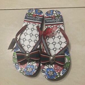 NWT Brighton Flip Flops 7